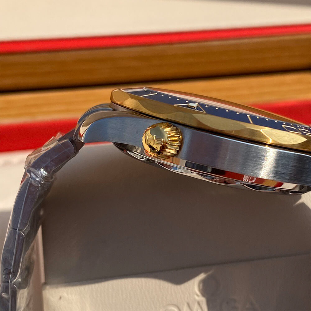 Omega Seamaster Diver 300M