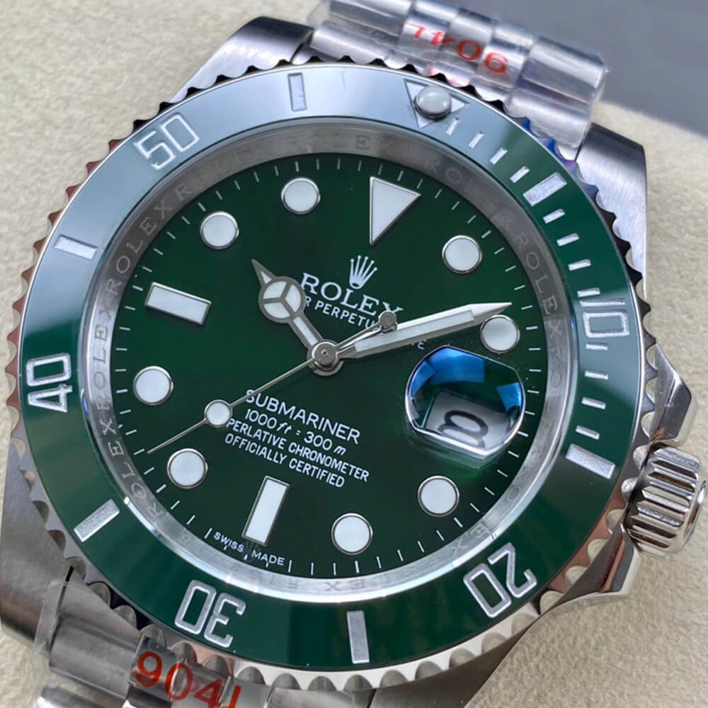 Rolex Submariner Date