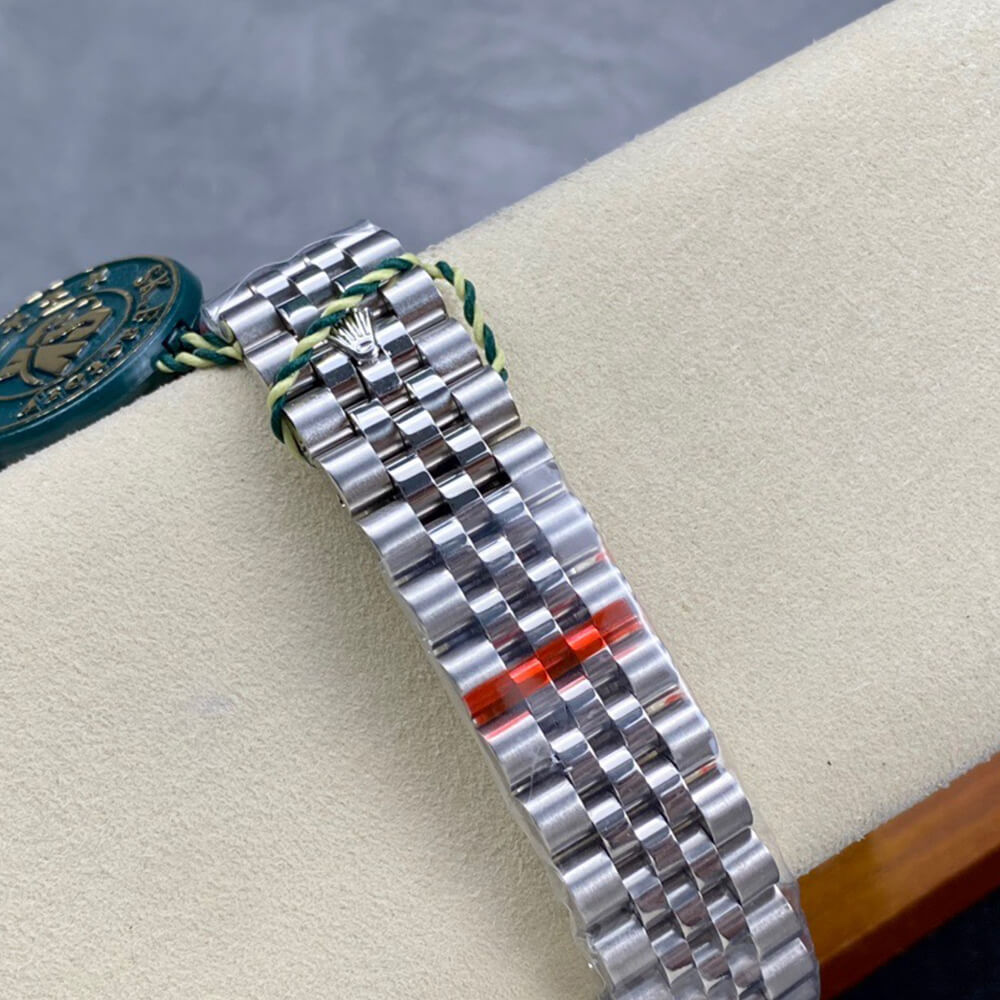 Rolex Sky-Dweller