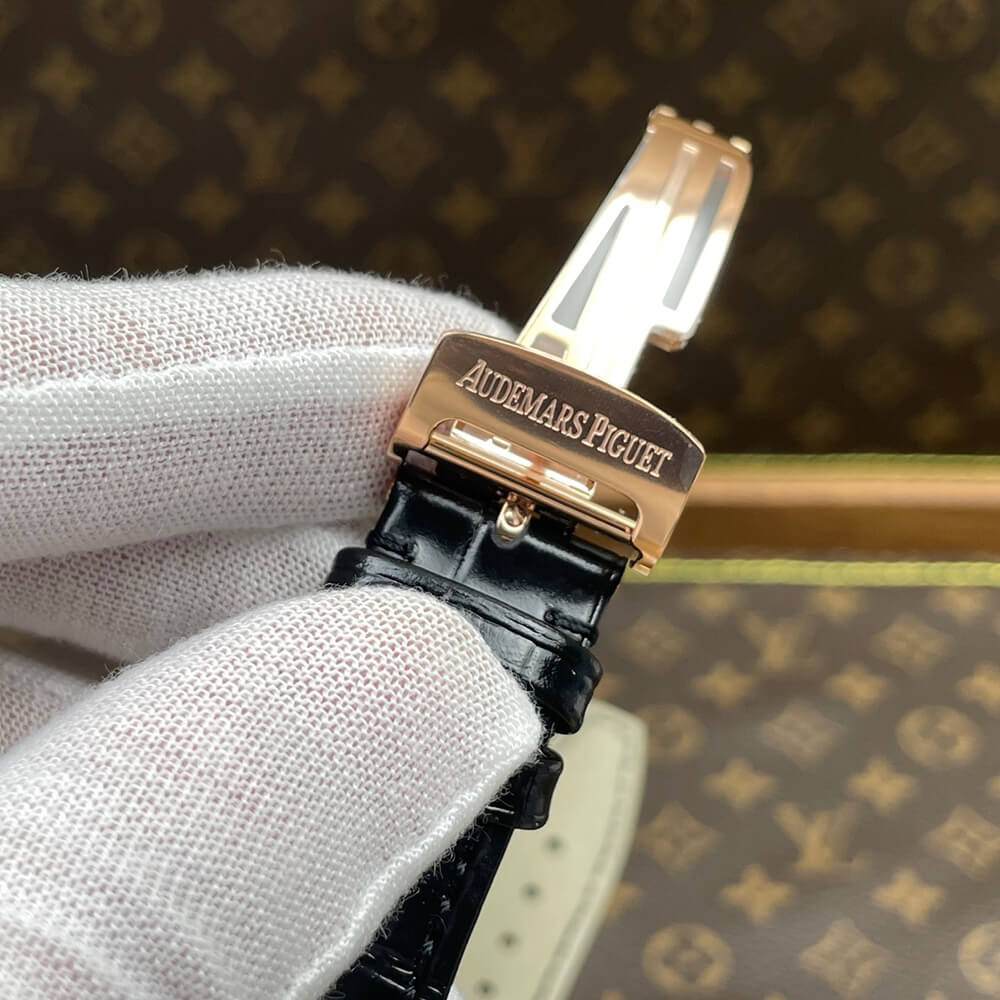 Audemars Piguet Royal Oak 15400